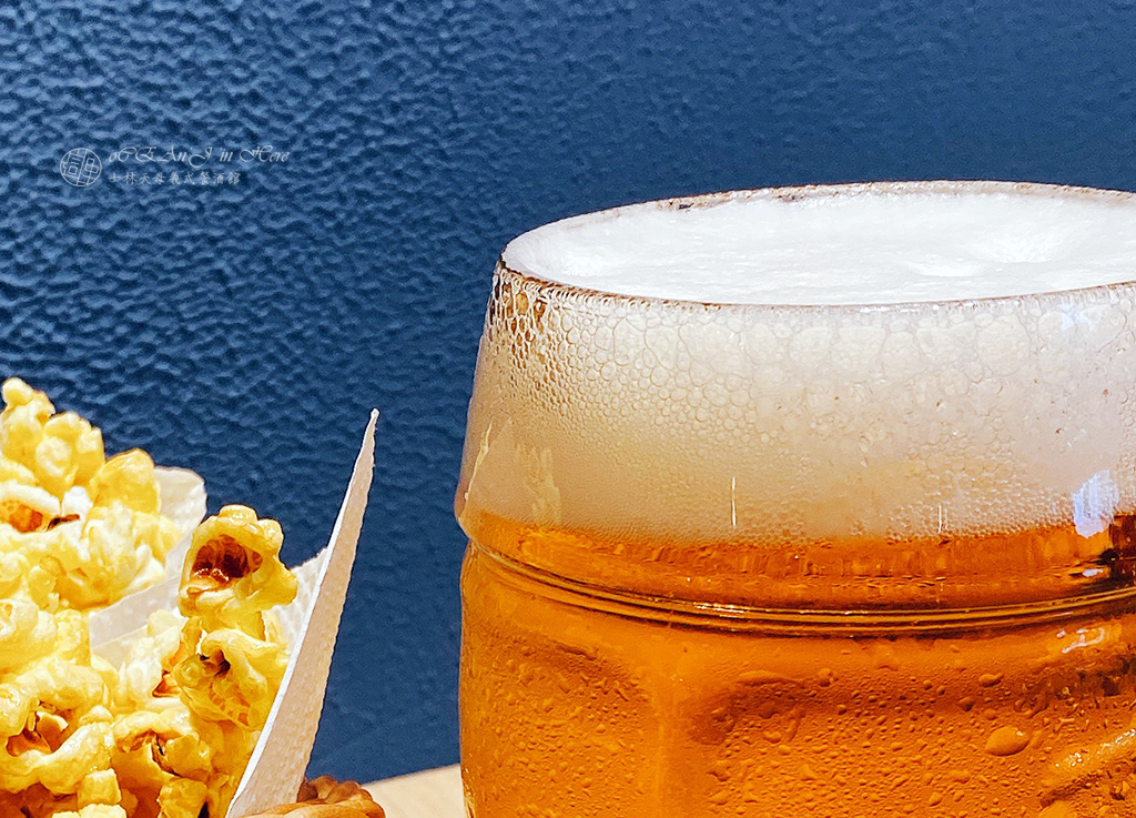 Shilin Tianmu Gourmet Restaurant | Bistro Italian Tavern here is a great place for a casual drink and meal in Taipei. Enjoy the delicious taste of our champion pizza. On holidays, we offer late-night dining and occasional buy-one-get-one-free drink deals!