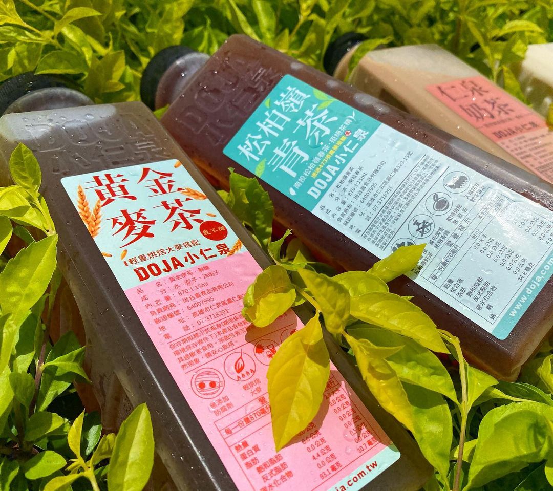 Changhua Beverages - DOJA Xiao Ren Quan "Premium Soy Milk, Ren Quan Milk Tea"