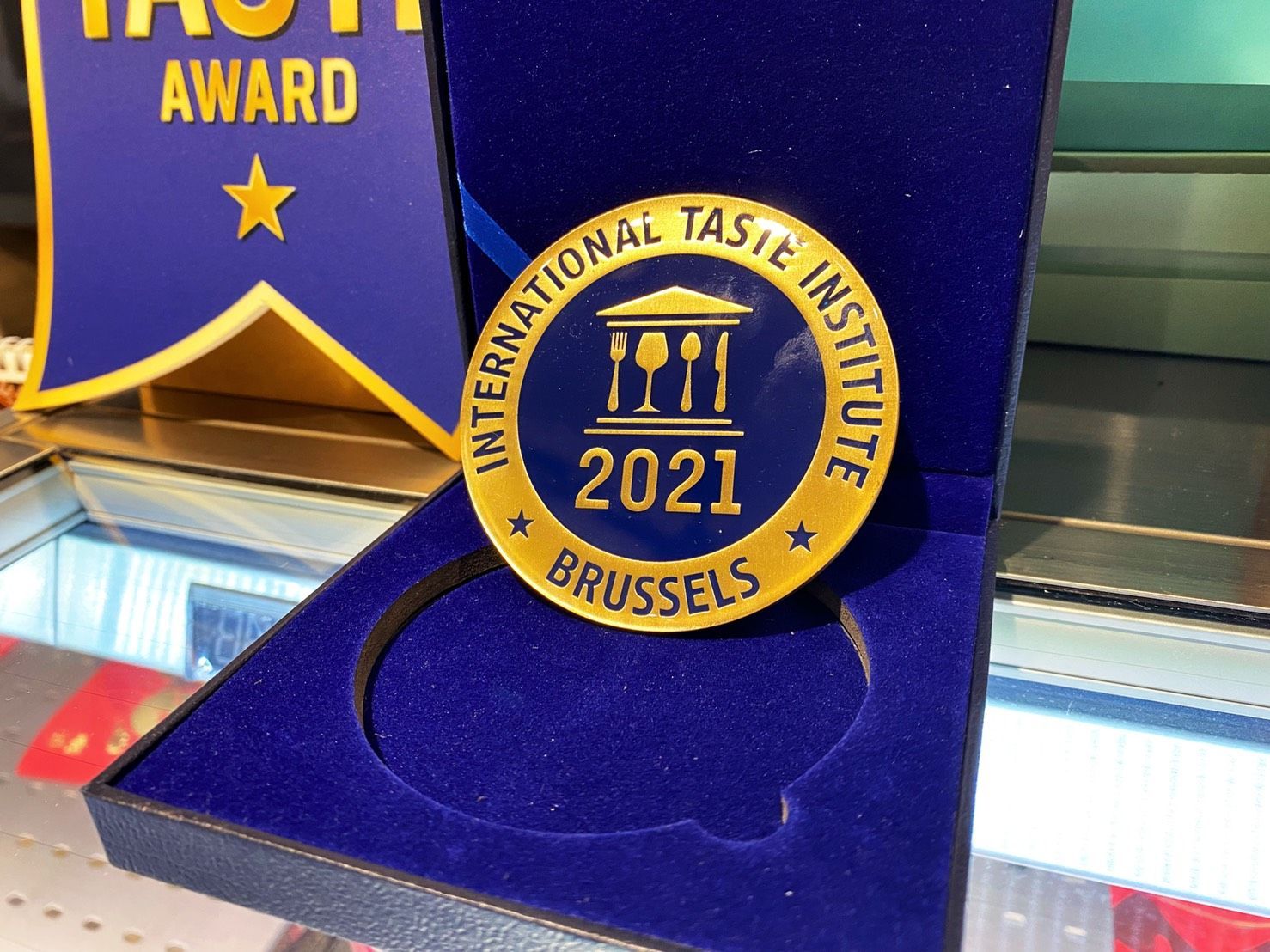 [West District, Taichung] T.luna Monkey French Cookies | Winner of the 2021 iTQi Superior Taste Award | Hidden High Mountain Tea Cookie Flavor | Bestseller Abroad | Taichung Souvenir