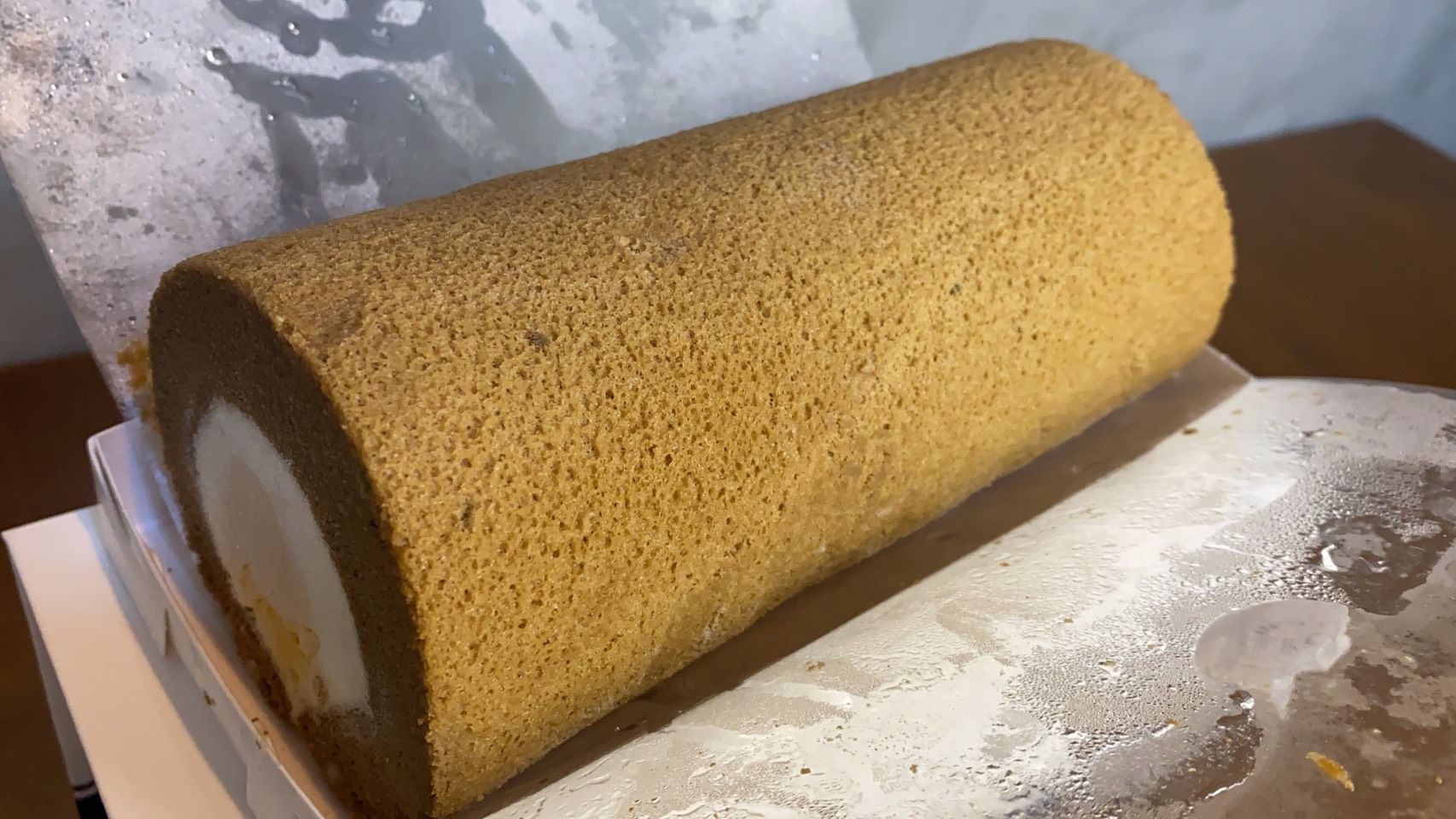 [West District, Taichung] Kinber Handmade | Pineapple Salted Egg Yolk Swiss Roll | A Must-Try for Salted Egg Yolk Lovers | New Mid-Autumn Festival Gift Option | Sweet but Not Cloying, Delicious and Photogenic | Specializing in Swiss Rolls
