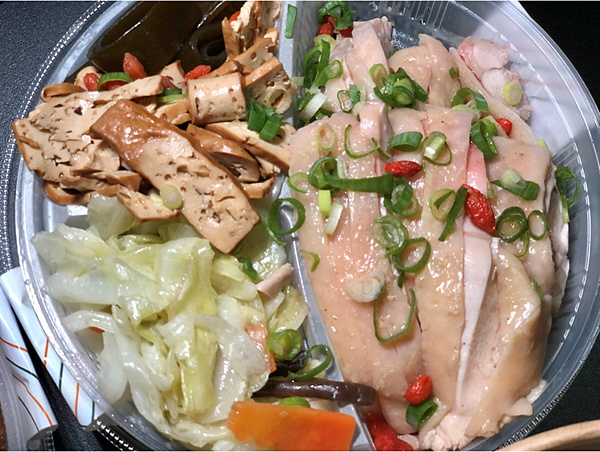 【Taipei Food Delivery】 Zhongqing Business - Delivery Bento x Zhongqing Fried Pork Ribs + Delicious Shrimp Rice & Scallion Oil Chicken + Whiskey Beef Stew║Shandao Temple Food, Zhongzheng District Food