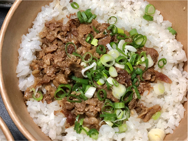 【Taipei Food Delivery】 Zhongqing Business - Delivery Bento x Zhongqing Fried Pork Ribs + Delicious Shrimp Rice & Scallion Oil Chicken + Whiskey Beef Stew║Shandao Temple Food, Zhongzheng District Food