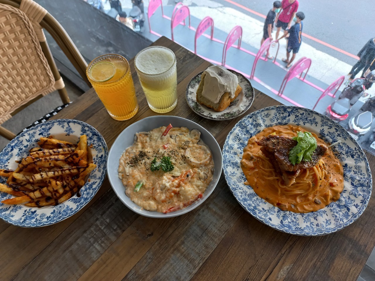 Taichung Delicacies / Yizhong Street Food / Yizhong Street / JAI