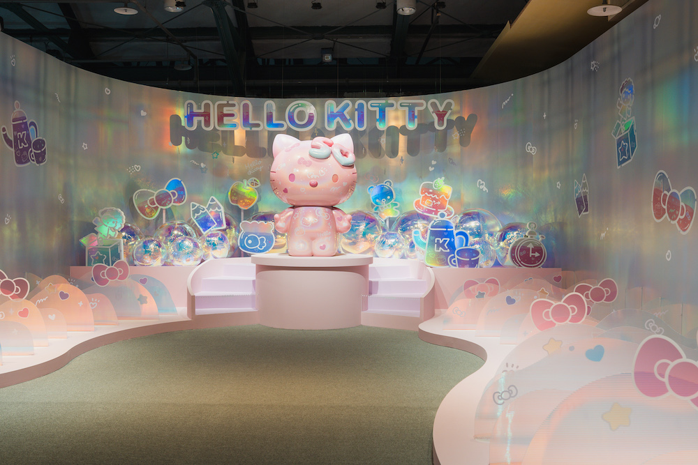 【Taipei】Cuteness Overload! The "HELLO KITTY 50th Anniversary Exhibition" Kicks Off. With Super-Sized KITTY Installations and Exclusive Merchandise, It